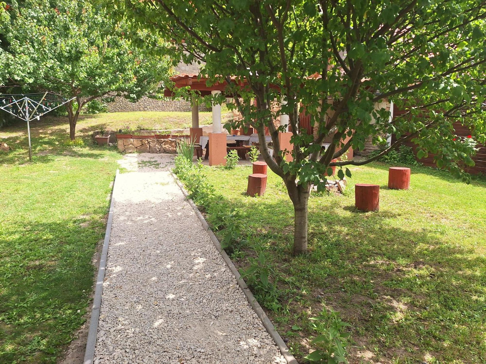 Apartamento Balcsi1 Balatonfůzfő Exterior foto